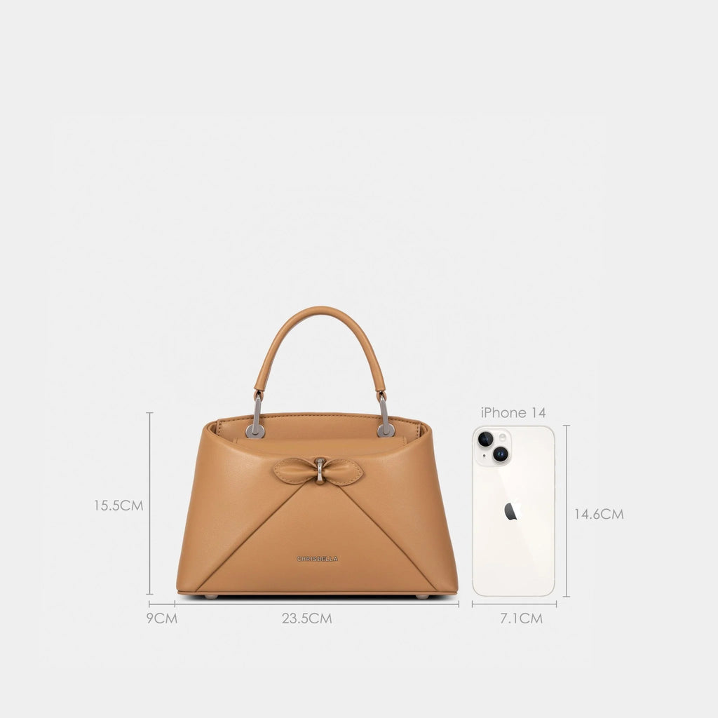 Sac à main avec nœud élégant et coffret cadeau fleuri