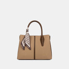 Sac Évasé Structuré avec Foulard