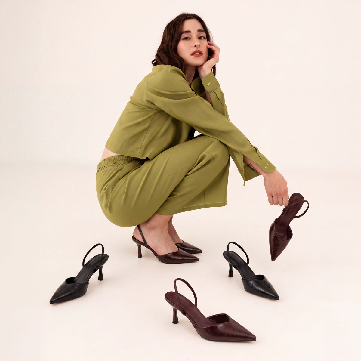 Escarpins Slingback à Bout Pointu et Finition Texturée