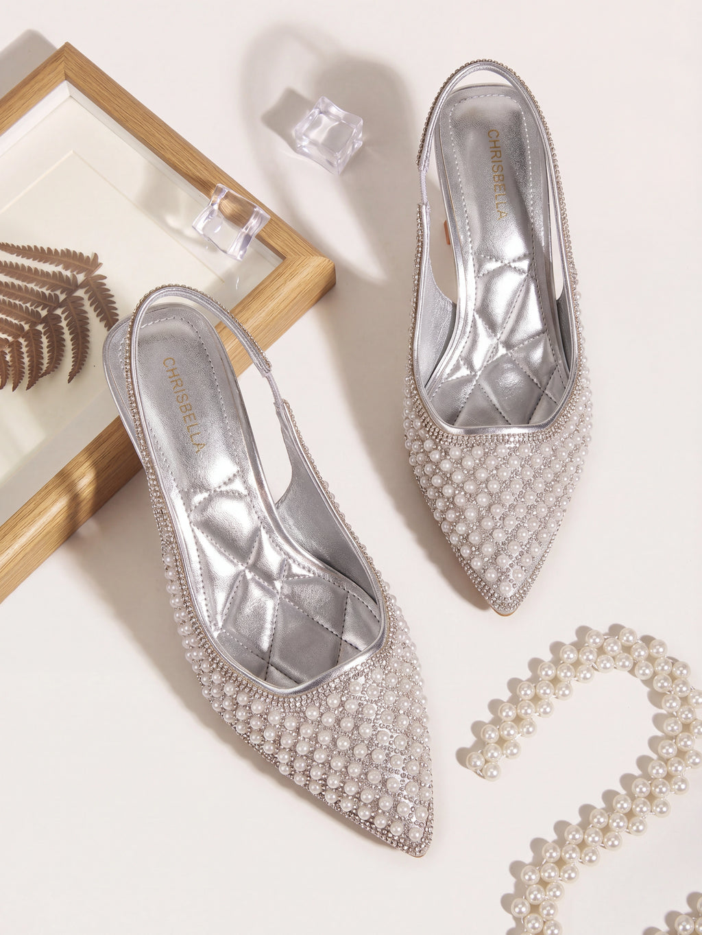 Escarpins Slingback à Bout Pointu avec Perles et Cristaux