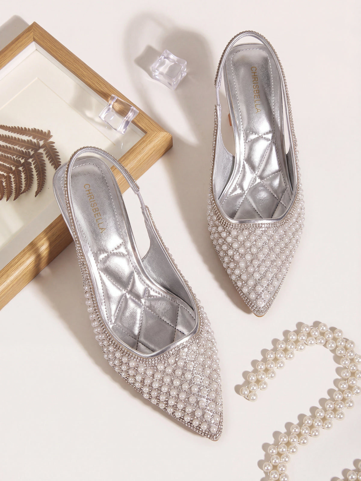 Escarpins Slingback à Bout Pointu avec Perles et Cristaux